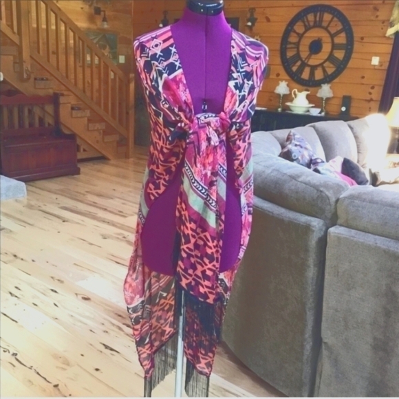 New Kimono Shawl Wrap Scarf Cover Up Atzec Tribal Pattern Fringe NWT - Picture 3 of 8
